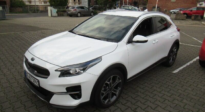 KIA XCEED (2019-&GT) 2021 u5yh5f15gml073079