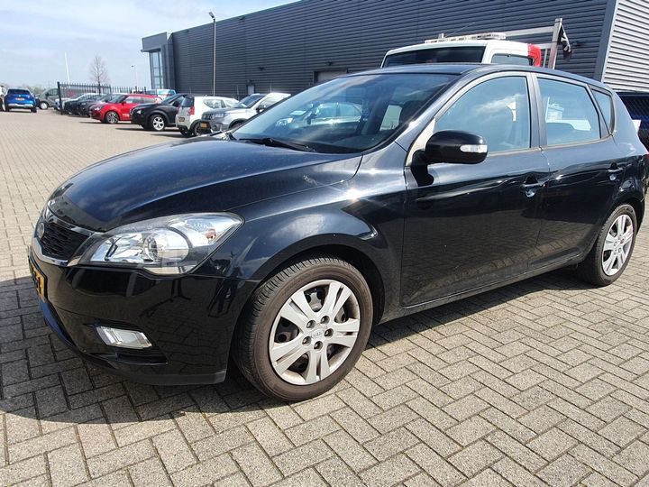 KIA CEE&#39D 2010 u5yhc512aal196708