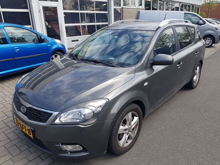 KIA CEE&#39D 2010 u5yhc811aal146669