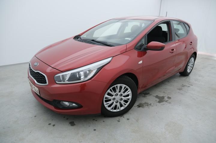 KIA CEE&#39D &#3912 2015 u5yhm516afl186679