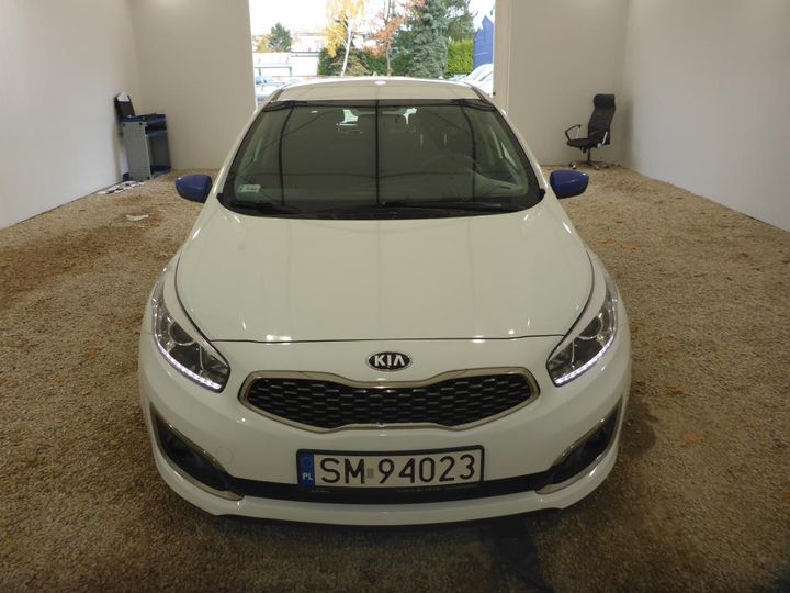 KIA CEE&#39D 2018 u5yhm516ajl340292