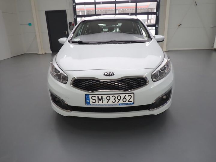 KIA CEE&#39D 2018 u5yhm516ajl340306