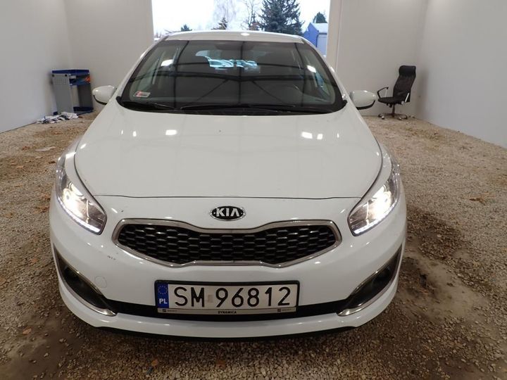 KIA CEE&#39D 2018 u5yhm516ajl340808