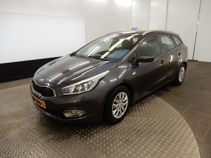 KIA CEE&#39D SPORTSWAGON 2015 u5yhm813afl141033