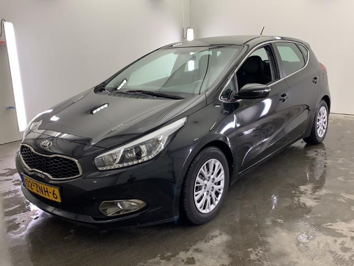 KIA CEE&#39D 2013 u5yhn513gdl009842