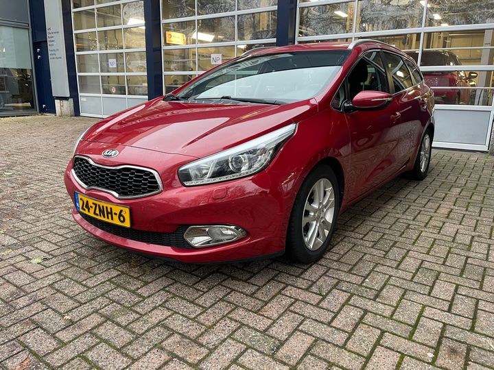 KIA CEE&#39D SPORTSWAGON 2013 u5yhn813adl027893