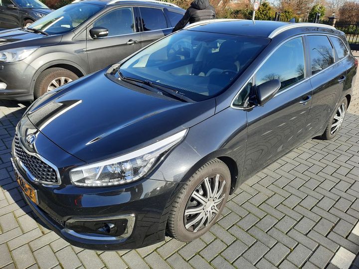 KIA CEE&#39D SPORTSWAGON 2017 u5yhn813ahl212001