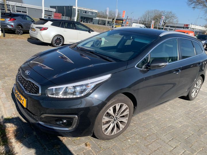 KIA CEE&#39D SPORTSWAGON 2016 u5yhn816agl171704