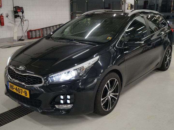 KIA CEE&#39D SPORTSWAGON 2015 u5yhn816ggl154407