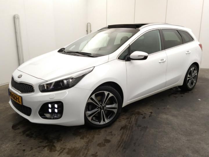 KIA CEE&#39D 2017 u5yhn816gjl241777