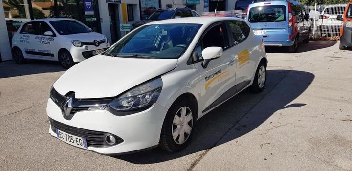 RENAULT CLIO 5P SOCIETE (2 SEATS) 2016 vf15r0j0a55056910