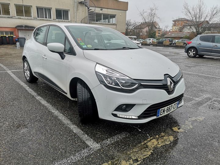 RENAULT CLIO 2017 vf15r0j0a57818634