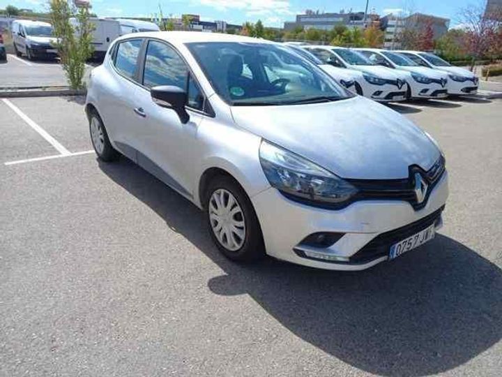 RENAULT CLIO 2017 vf15rbf0a56680684