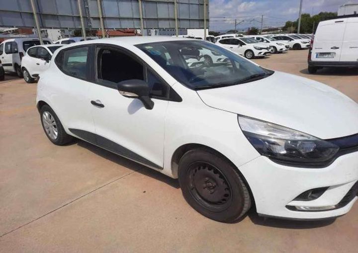 RENAULT CLIO 2017 vf15rbf0a56705220