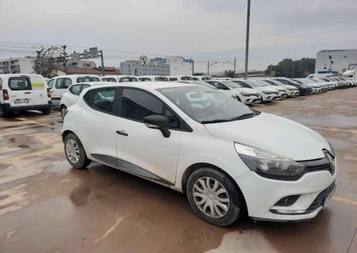 RENAULT CLIO 2017 vf15rbf0a56725262