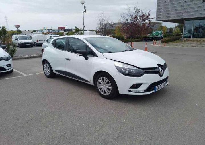 RENAULT CLIO 2017 vf15rbf0a56725322