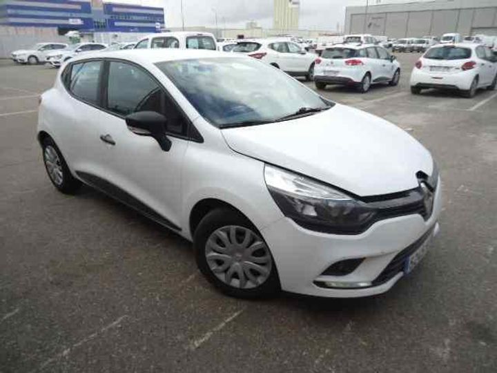 RENAULT CLIO 2017 vf15rbf0a58300075