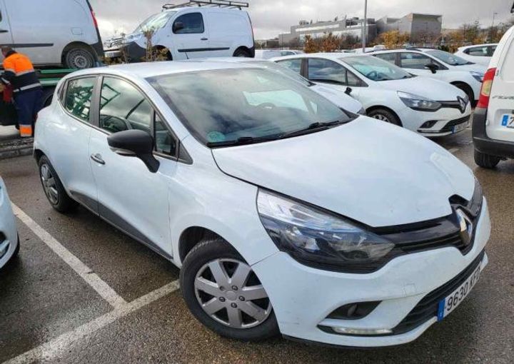 RENAULT CLIO 2017 vf15rbf0a58300080