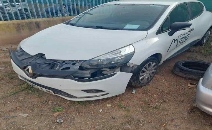 RENAULT CLIO 2018 vf15rbf0a58749557