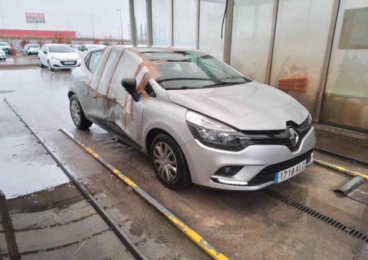 RENAULT CLIO 2018 vf15rbf0a60333868