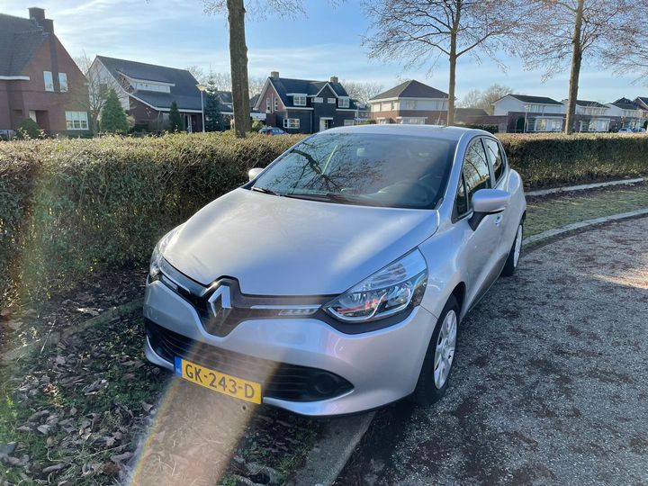 RENAULT CLIO 2015 vf15rjl0h52913718