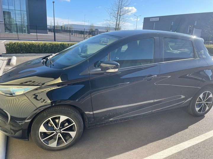 RENAULT ZOE 2018 vf1agvyf059738398