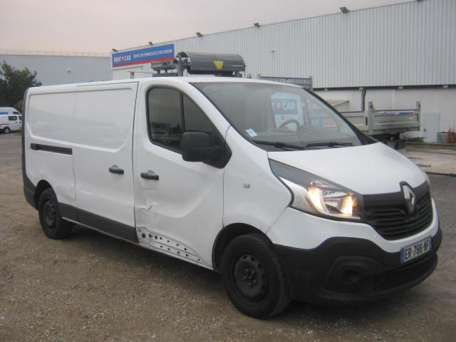 RENAULT TRAFIC 2017 vf1fl000358871046