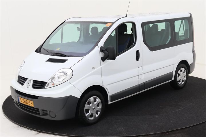 RENAULT TRAFIC PASSENGER 2015 vf1jla4a3ey783812