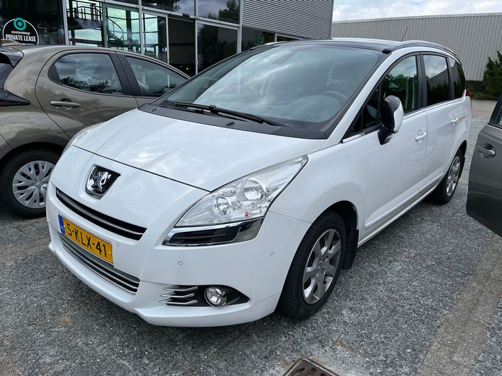 PEUGEOT 5008 2013 vf30e5fs0ds016404