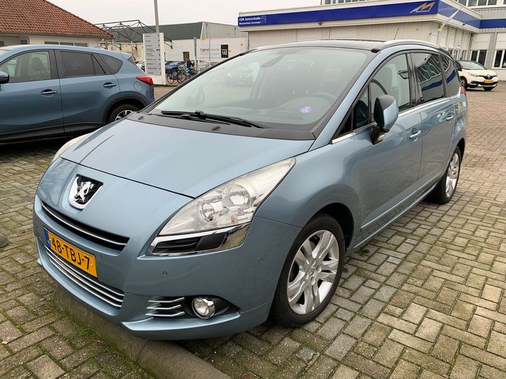 PEUGEOT 5008 2012 vf30e5fv8bs299984