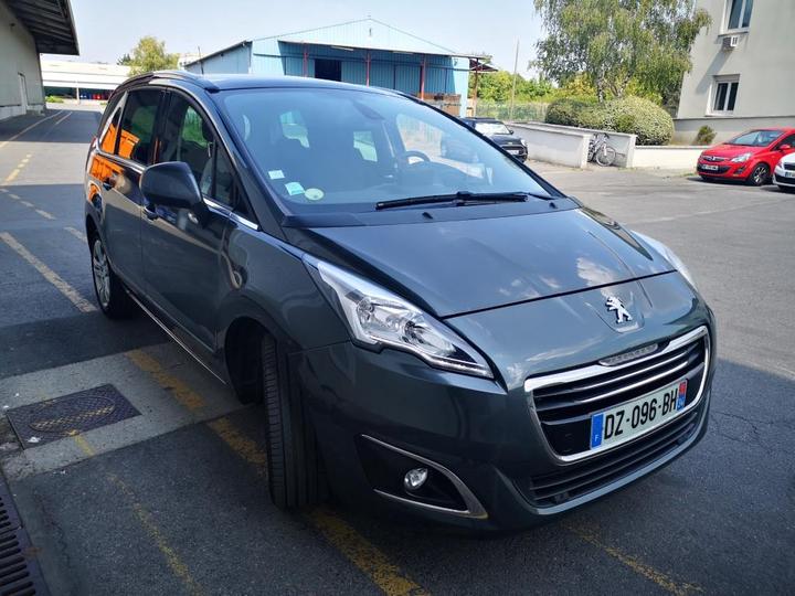 PEUGEOT 5008 2016 vf30ebhztfs343853