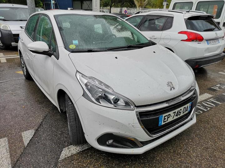 PEUGEOT 208 2017 vf3ccbhy6hw112856