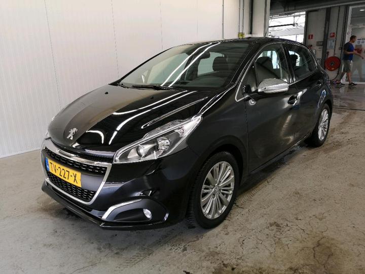 PEUGEOT 208 2018 vf3cchmrpjt073211