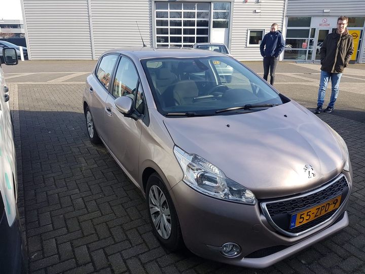 PEUGEOT 208 2013 vf3cchmz0ct123547