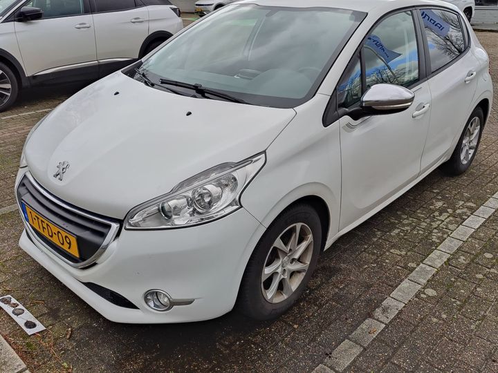 PEUGEOT 208 2014 vf3cchmz0dt168882