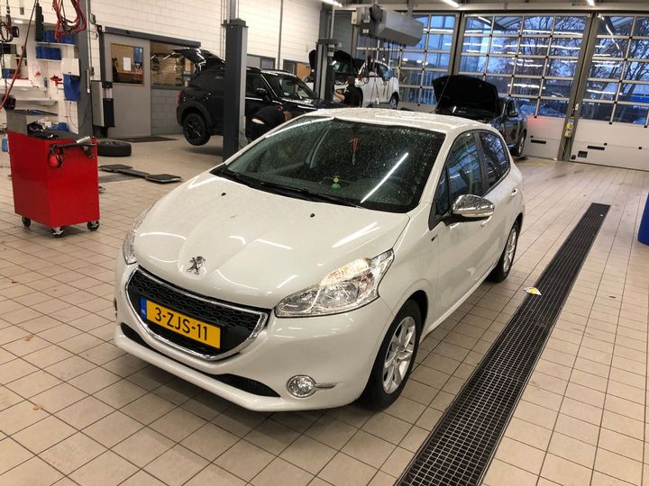 PEUGEOT 208 2015 vf3cchmz6et201844