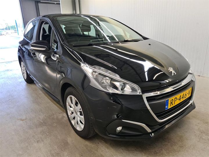 PEUGEOT 208 2018 vf3cchmz6ht075130