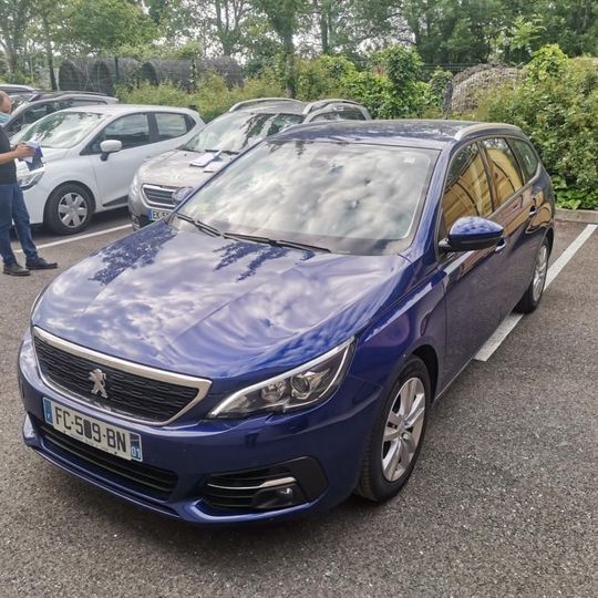 PEUGEOT 308 SW 2018 vf3lcyhypjs459853