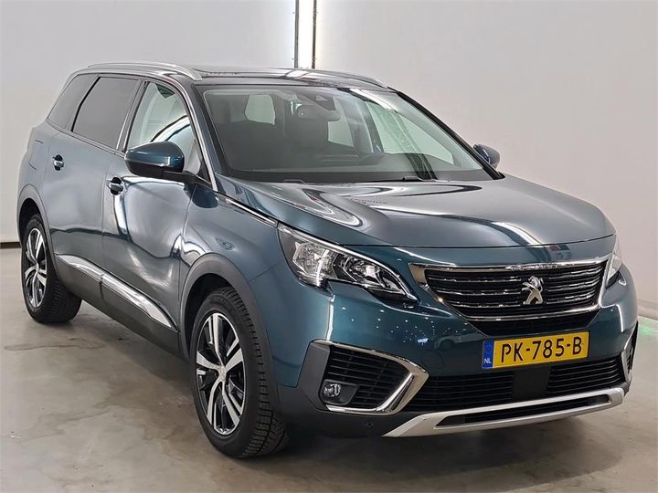 PEUGEOT 5008 2017 vf3m45gzwhl030130