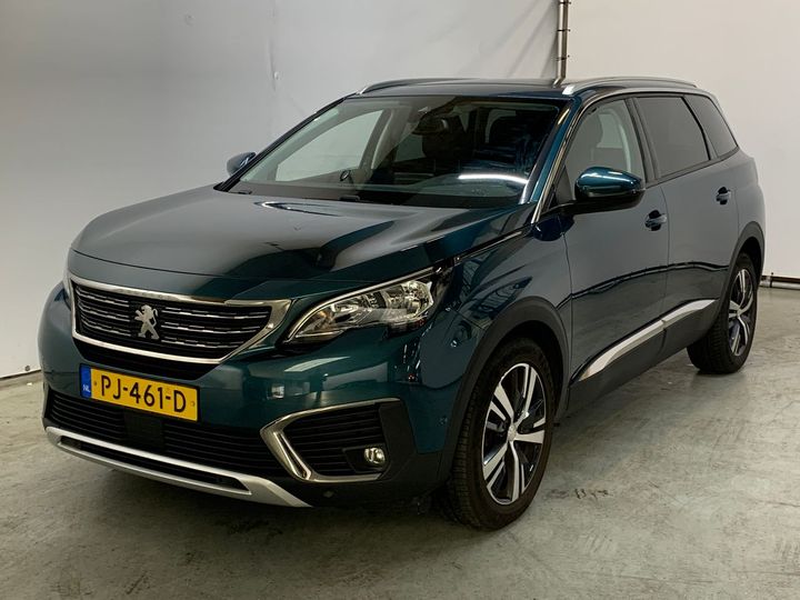 PEUGEOT 5008 2017 vf3m45gzwhl030977