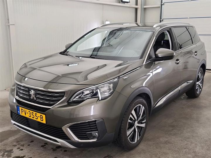 PEUGEOT 5008 2017 vf3m45gzwhl046422