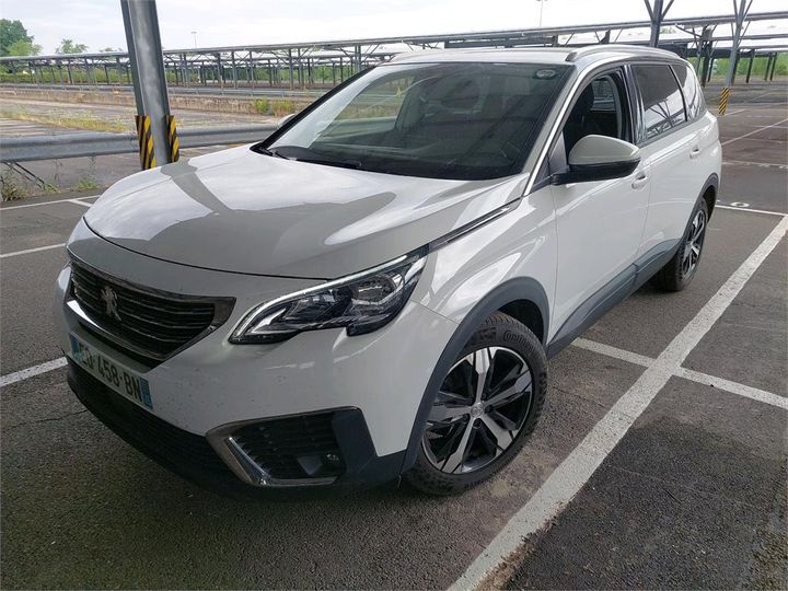 PEUGEOT 5008 2017 vf3mcbhzhhl043197