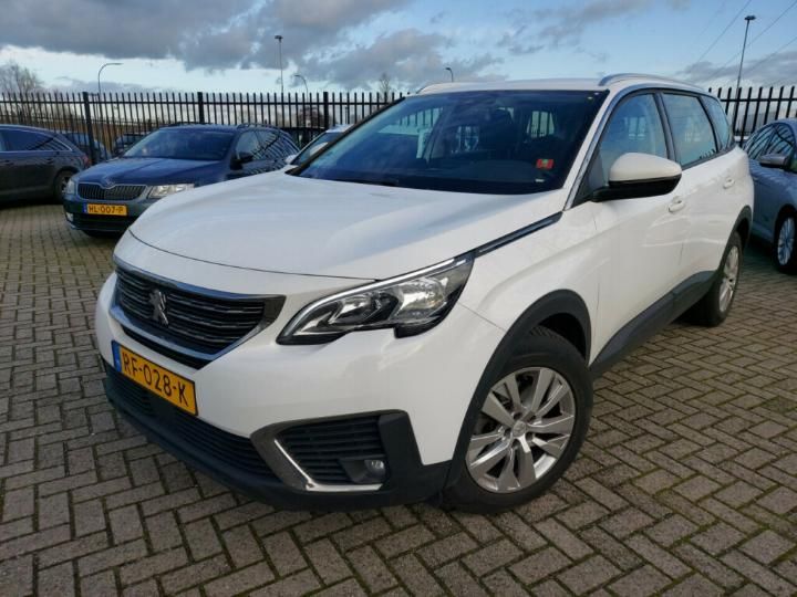 PEUGEOT 5008 2017 vf3mcbhzhhl061672