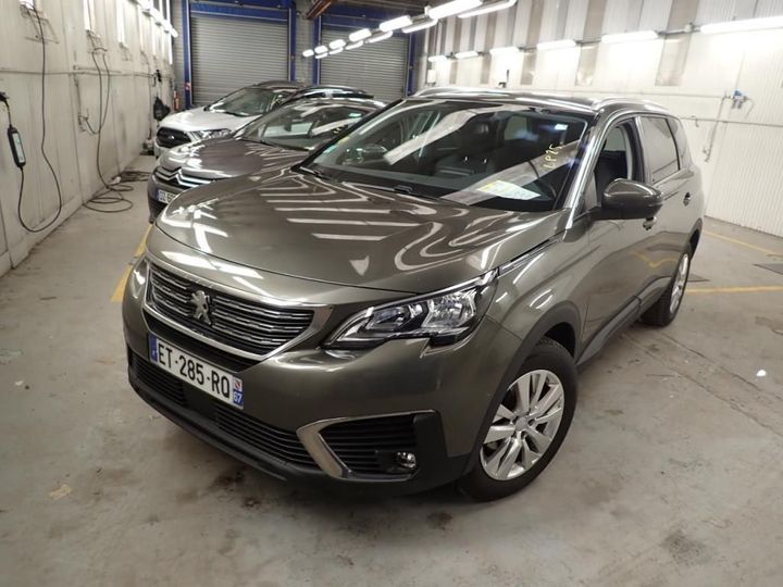 PEUGEOT 5008 7S 2018 vf3mcbhzhhl067773