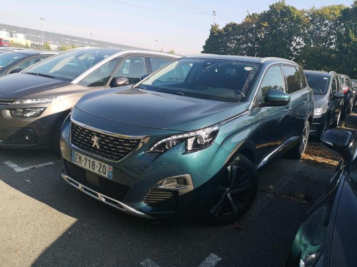 PEUGEOT 5008 2017 vf3mcbhzwhl023739