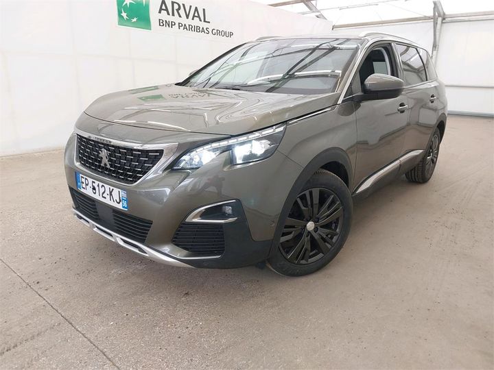 PEUGEOT 5008 2017 vf3mcbhzwhl024108