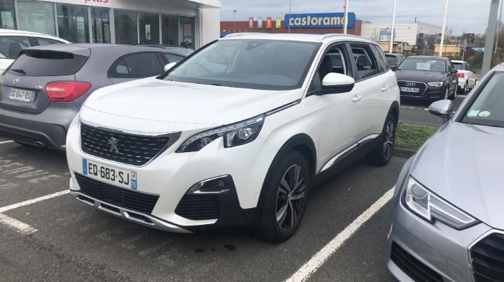 PEUGEOT 5008 2017 vf3mcbhzwhl041271