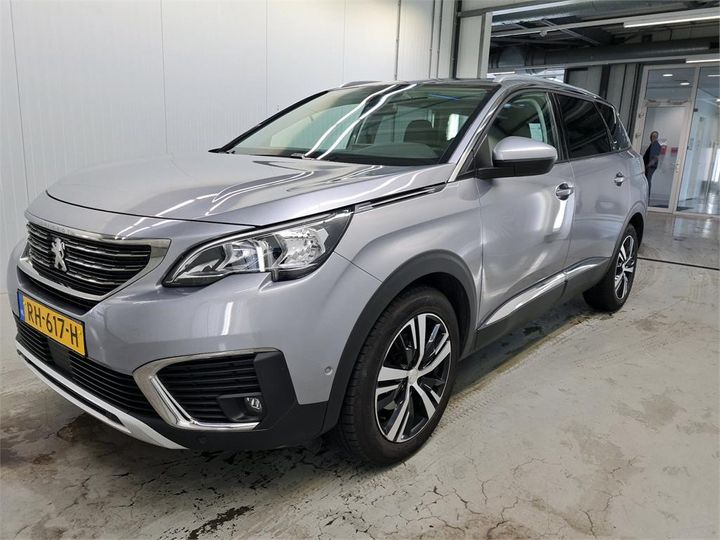 PEUGEOT 5008 2017 vf3mcbhzwhl051979