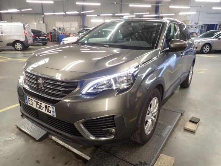 PEUGEOT 5008 2017 vf3mcbhzwhl056093