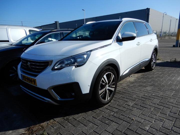 PEUGEOT 5008 2017 vf3mcbhzwhl057965